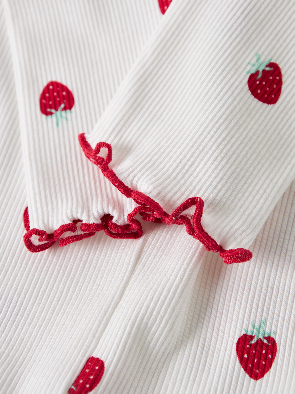 model_shot-front_full